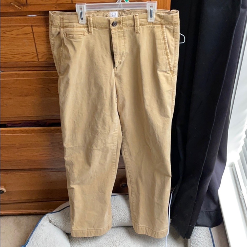 Gap Men’s Khaki Pants